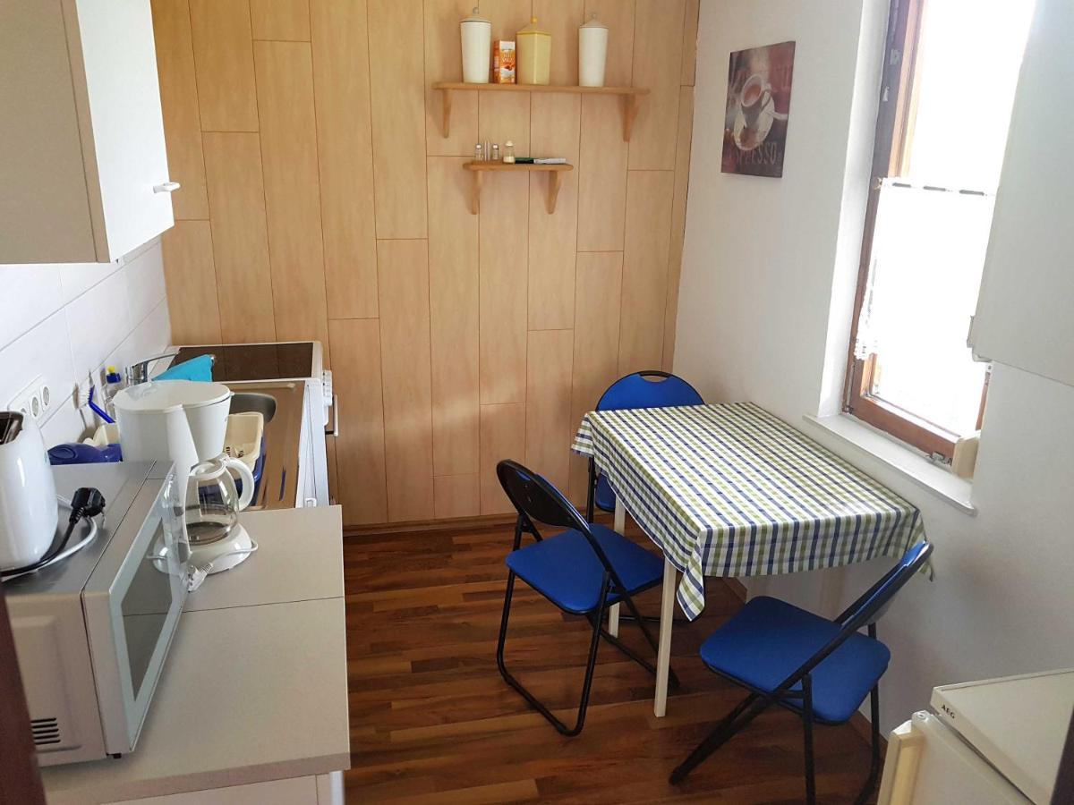 Gundel Hohmann Apartment *